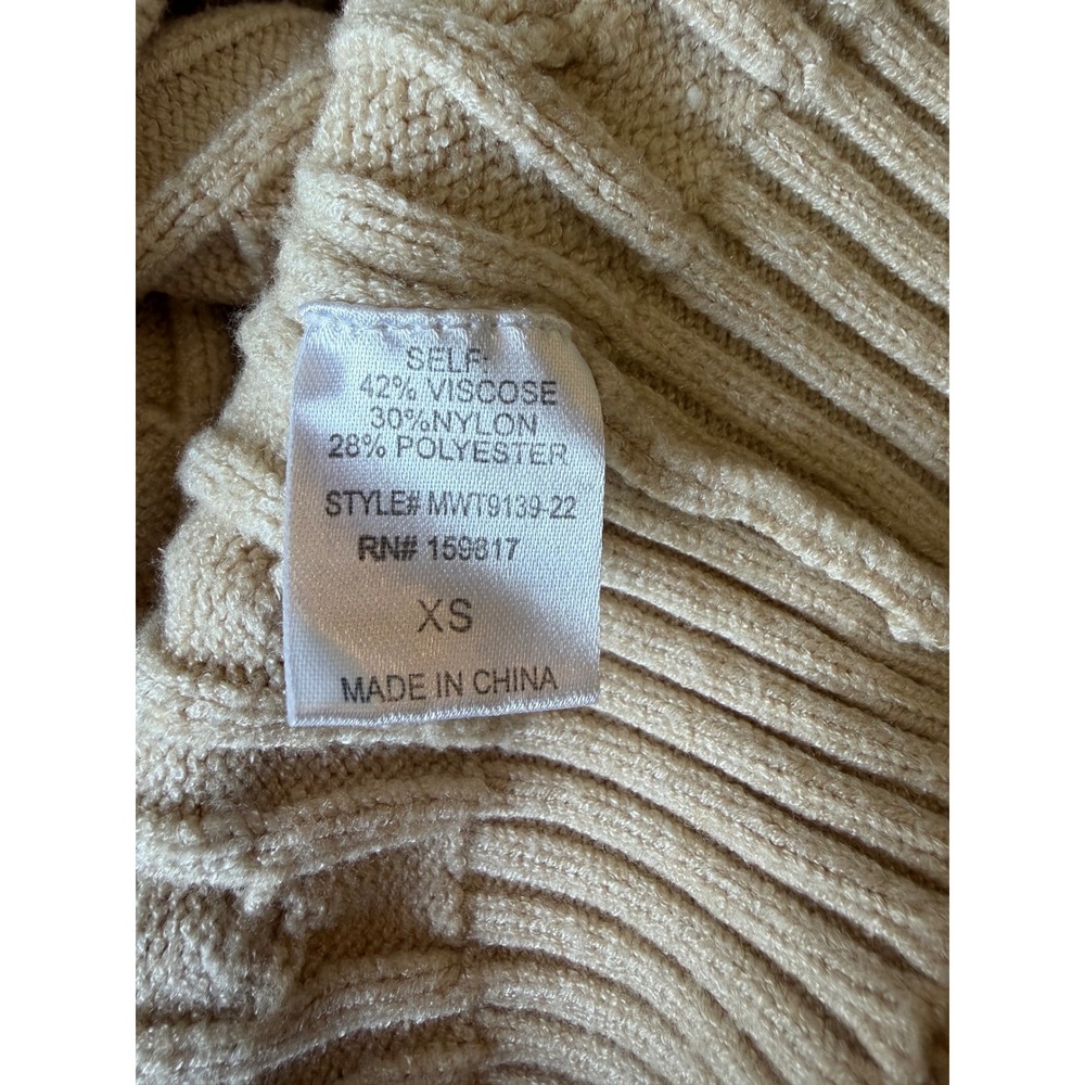 Altar'd State Beige Cable Knit Cropped Crew Neck Sweater XS - Picture 4 of 4